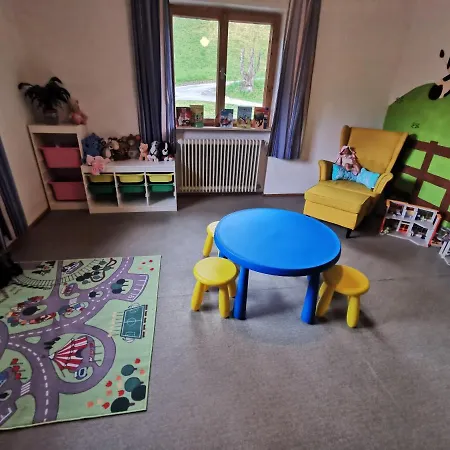 Biohof Loefferl Farm stay *