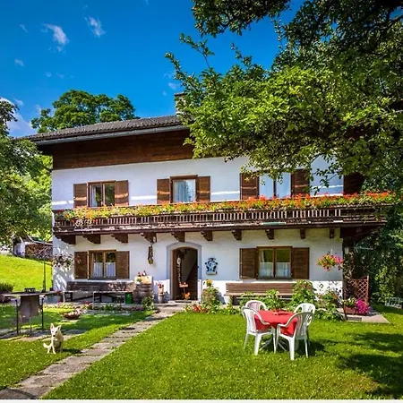 Biohof Loefferl Farm stay *